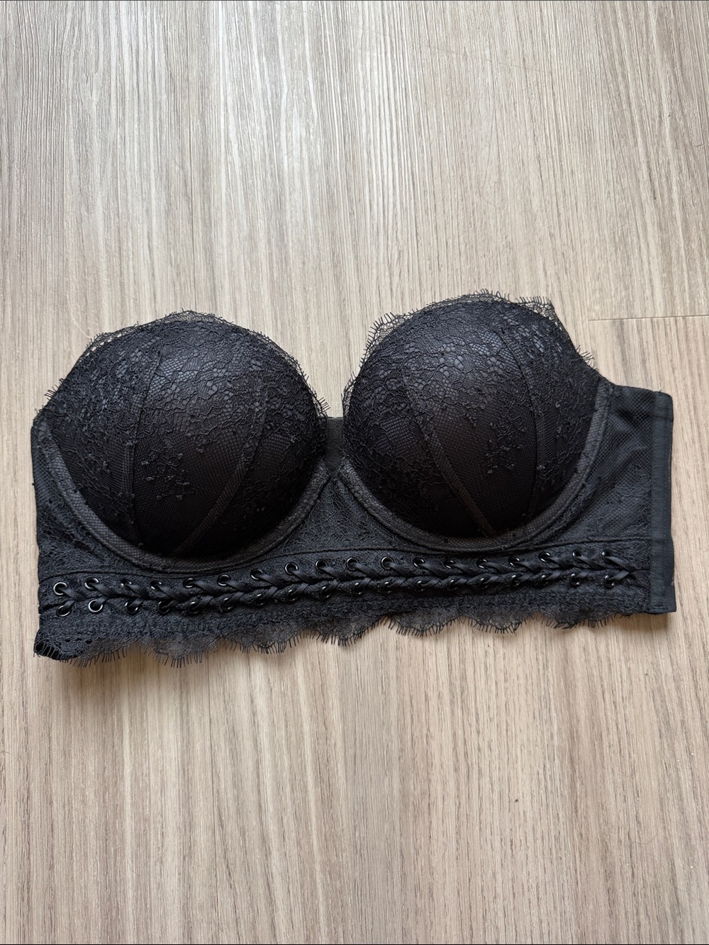 Victoria's Secret Black Lace Strapless Longline bra